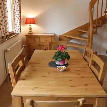 Sainte Hune 우나비르