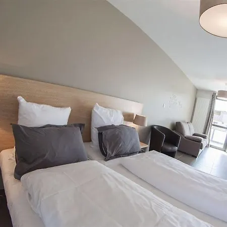 Sainte Hune 아파트